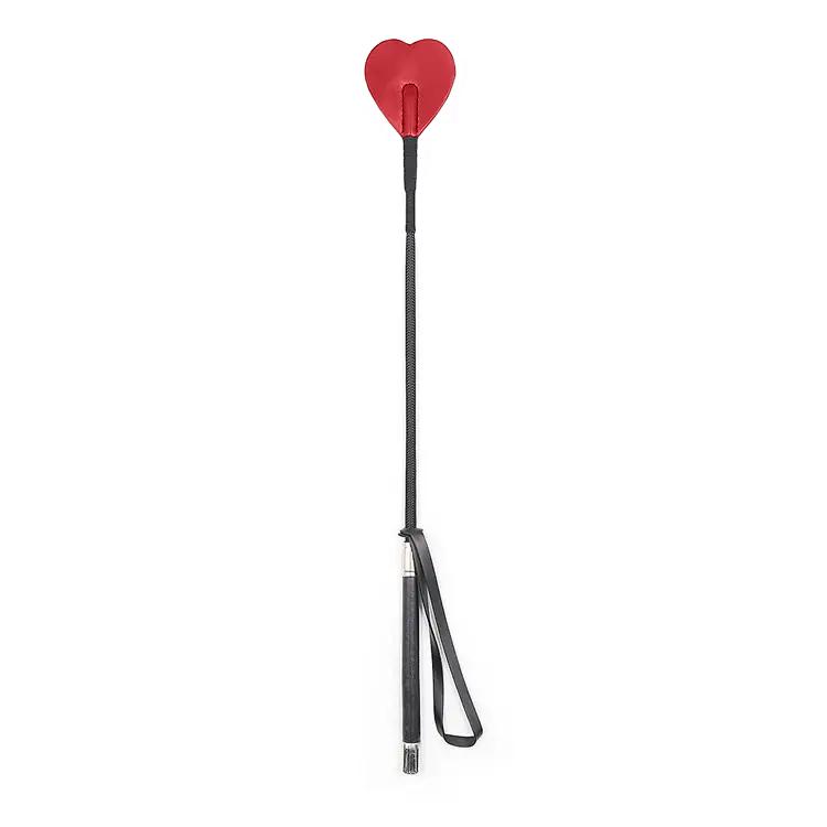 E-shop BASIC X HeartBite - bičík v tvare srdca – kopie
