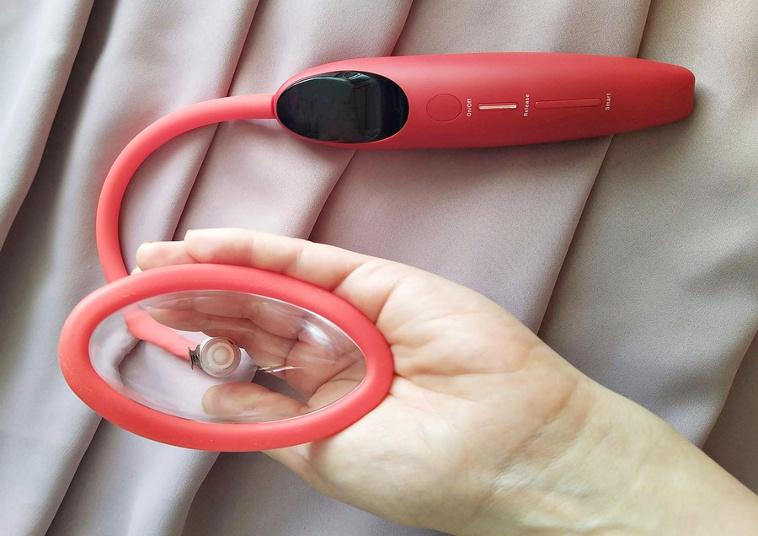 Elektronická vakuová pumpa pro ženy BASIC X Darlyn